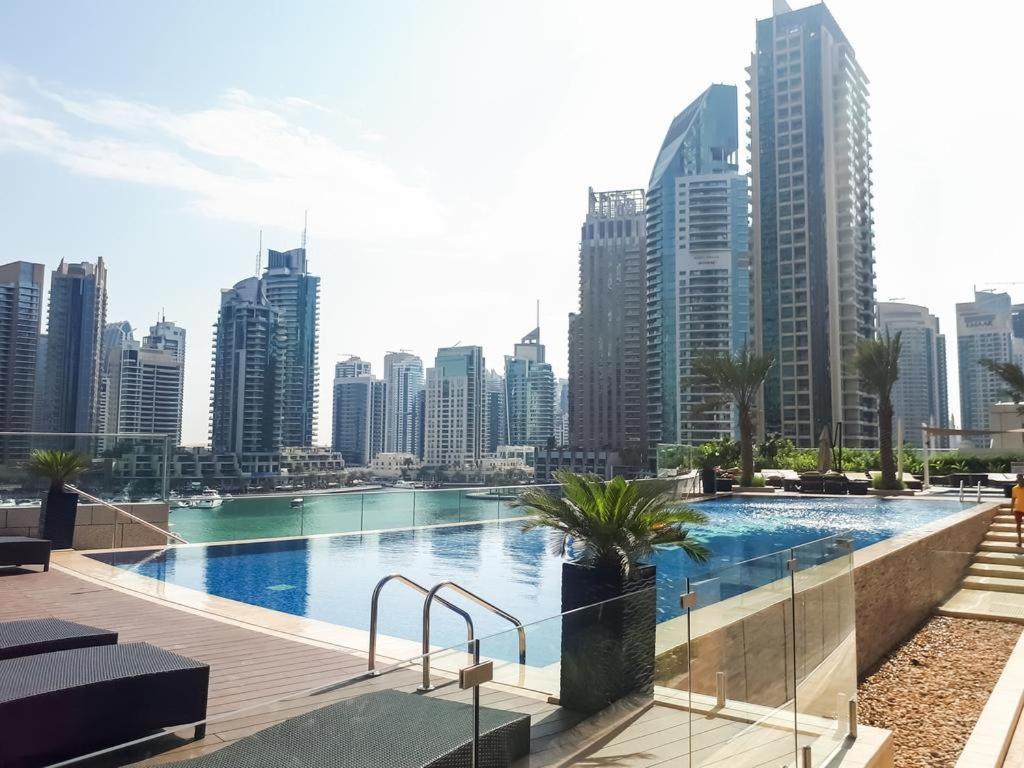 Luton Vacation Homes-Damac Heights Tower- Dubai Marina-21Ab03 外观 照片